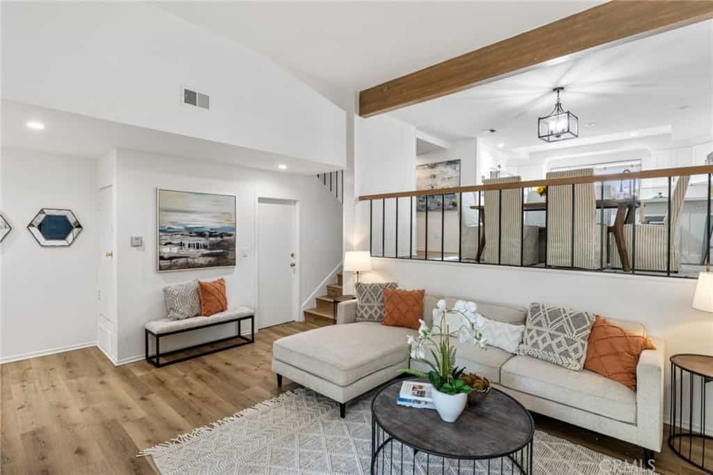Condominium in Marina del Rey, California 11010037