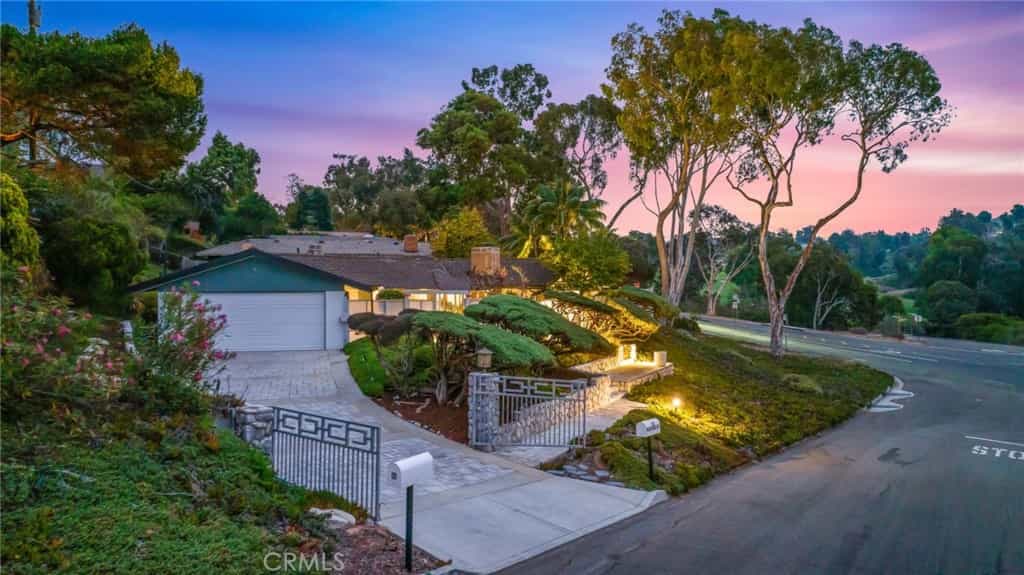 Condominium in Palos Verdes Estates, California 11010138