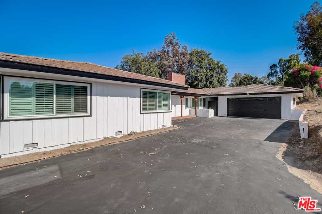 Condominium in Whittier, California 11010254
