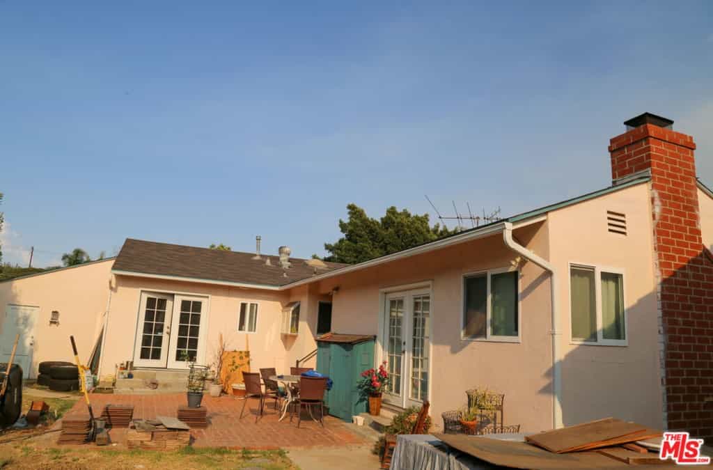Condominium in Culver City, California 11010276