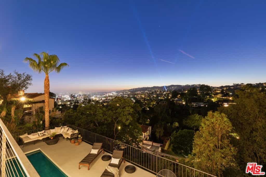 Condominium dans Los Angeles, California 11010308