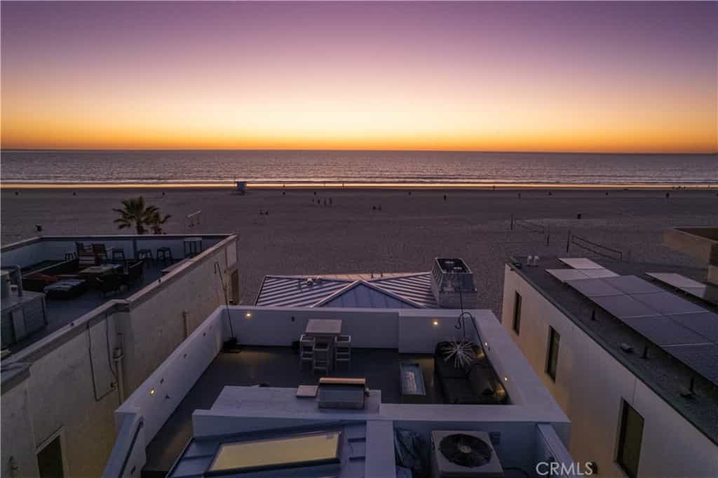 公寓 在 Hermosa Beach, California 11010853
