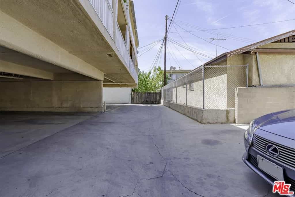 Condominium dans Los Angeles, California 11010997