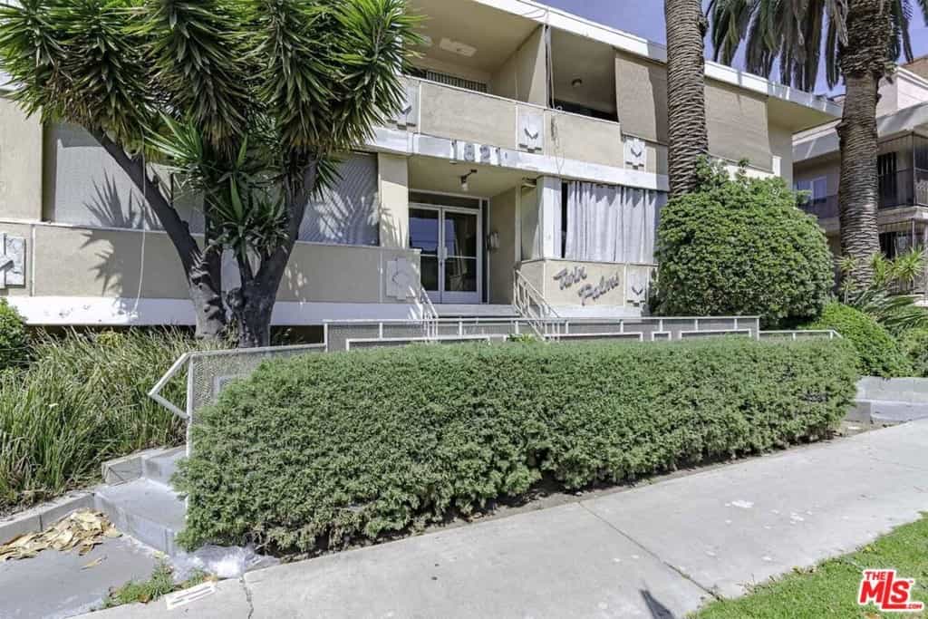 Квартира в Los Angeles, California 11010997