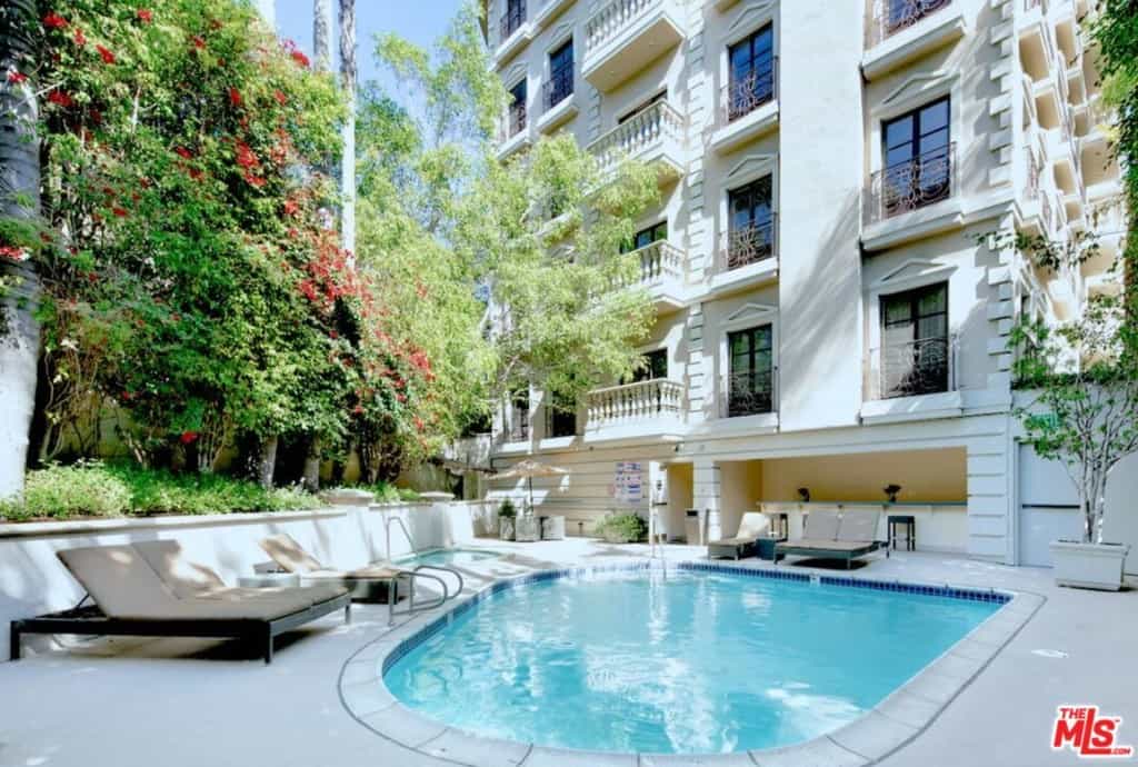 Condominium dans Beverly Hills, California 11011028