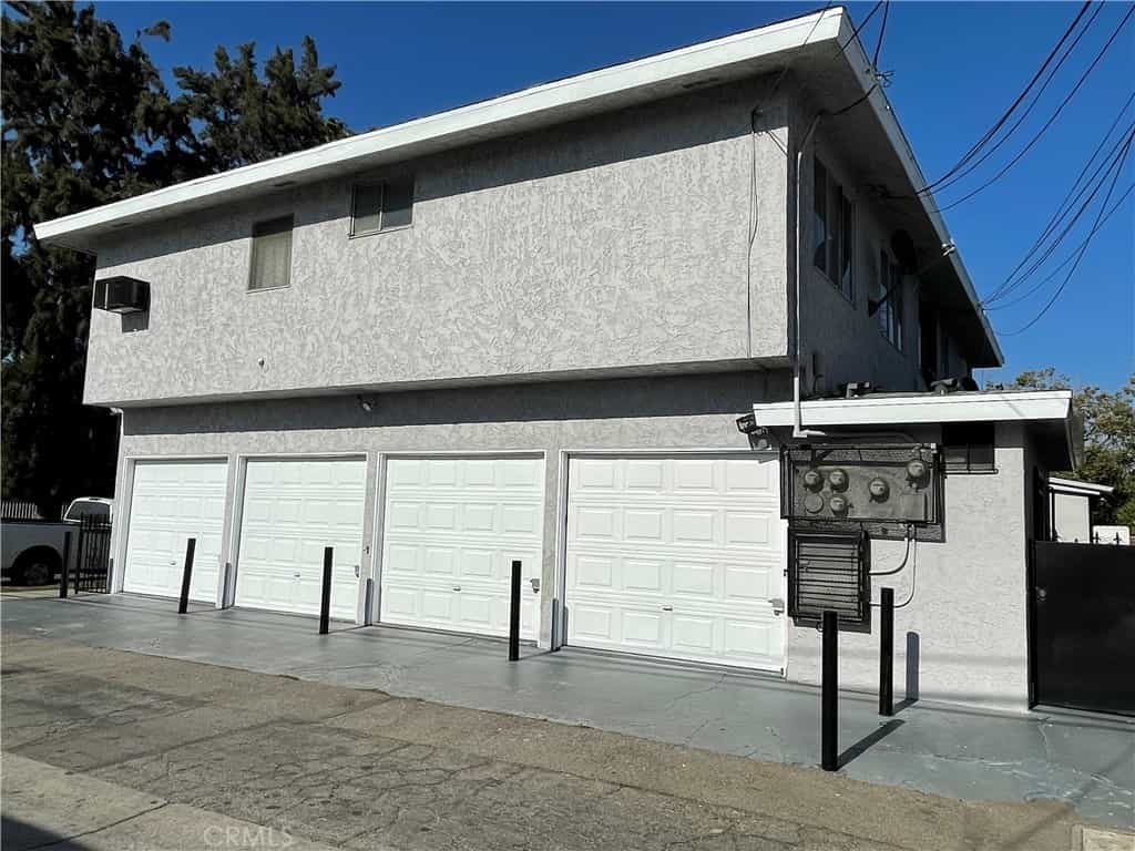 Condominio nel Compton, California 11011218