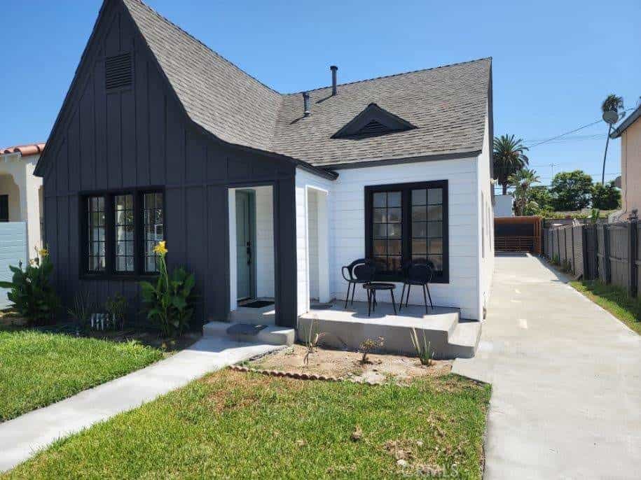 House in Baldwin Hills, California 11011276