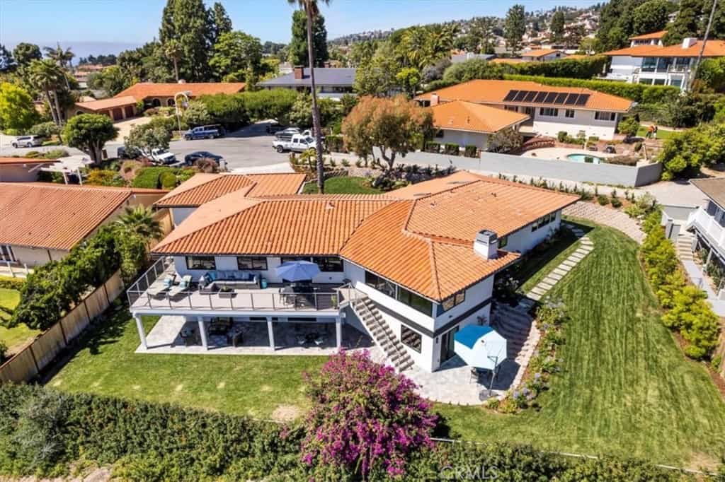 House in Rancho Palos Verdes, California 11011322