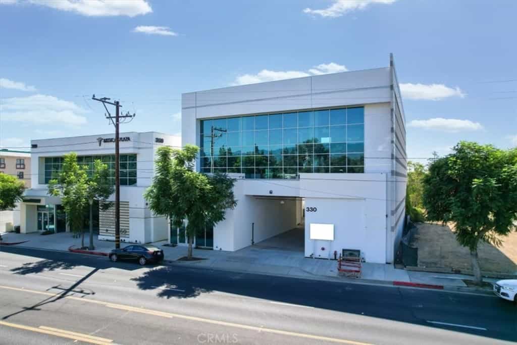 Condominium in San Gabriel, California 11011462