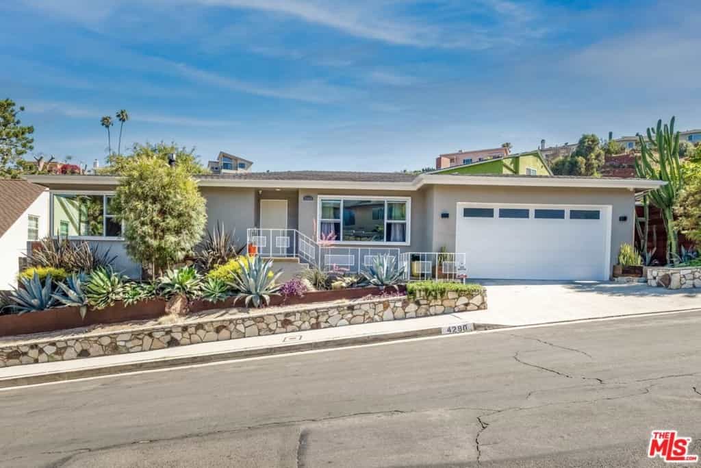 Condominium in Baldwin Hills, California 11011509