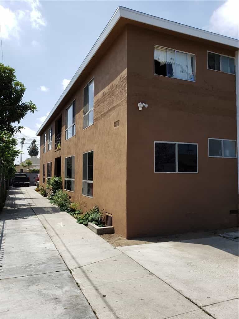 Condominium in Nevin, California 11011540