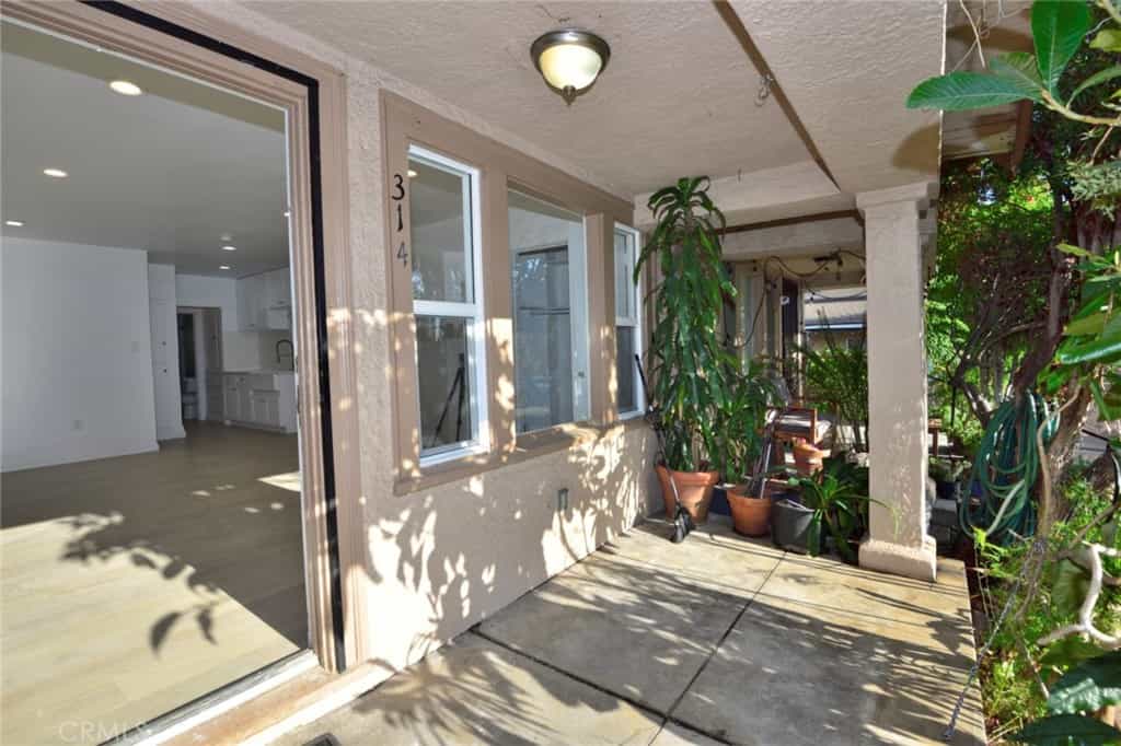 Condominium in Alhambra, California 11011656