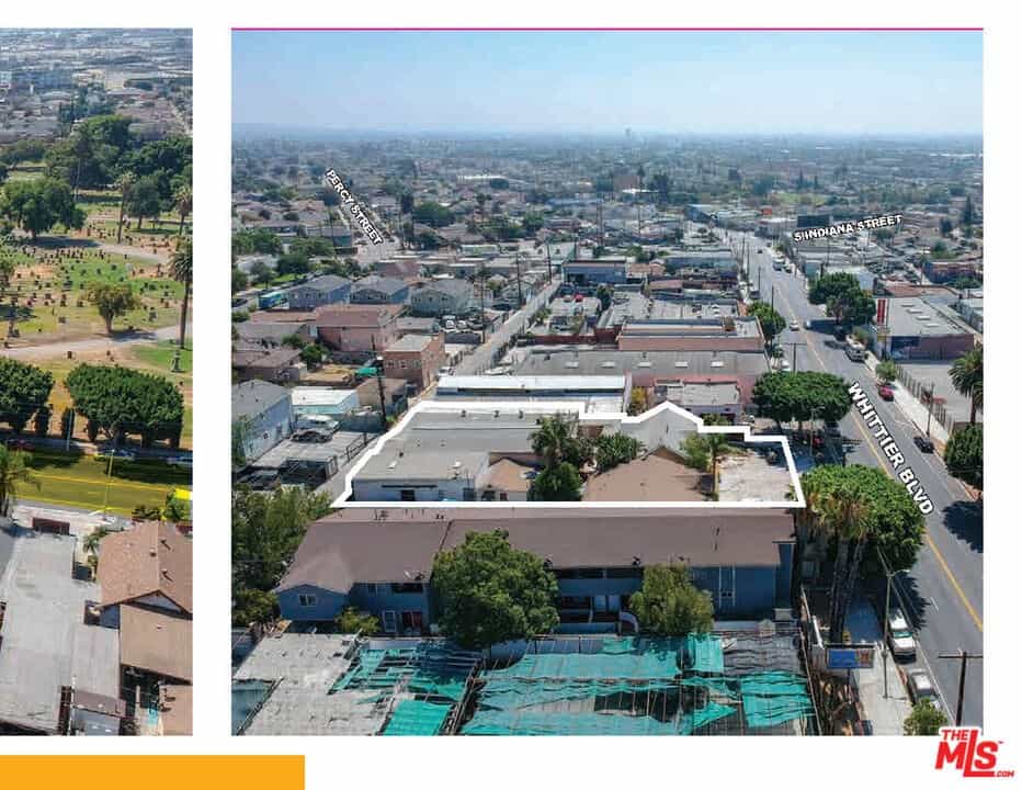 Condominium in Los Angeles, California 11011852