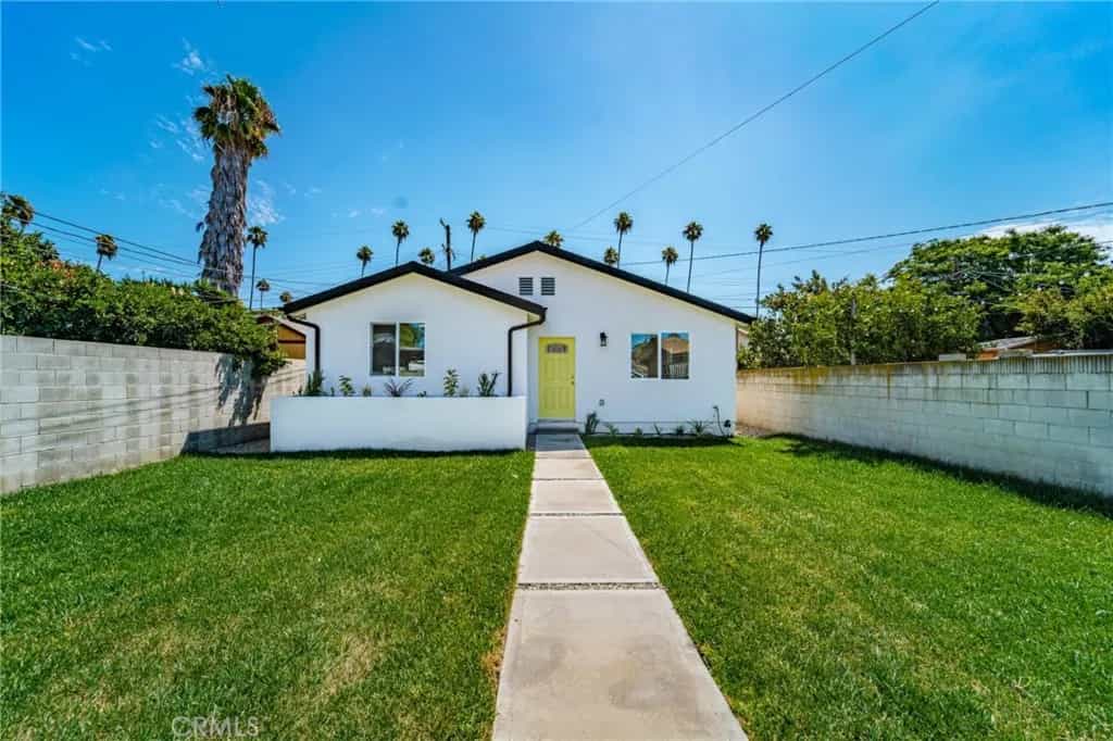 House in Los Angeles, California 11012018