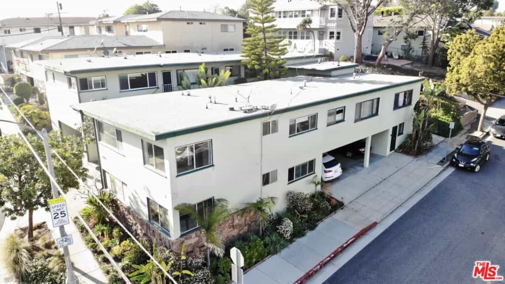 Condominium in Santa Monica, California 11012067