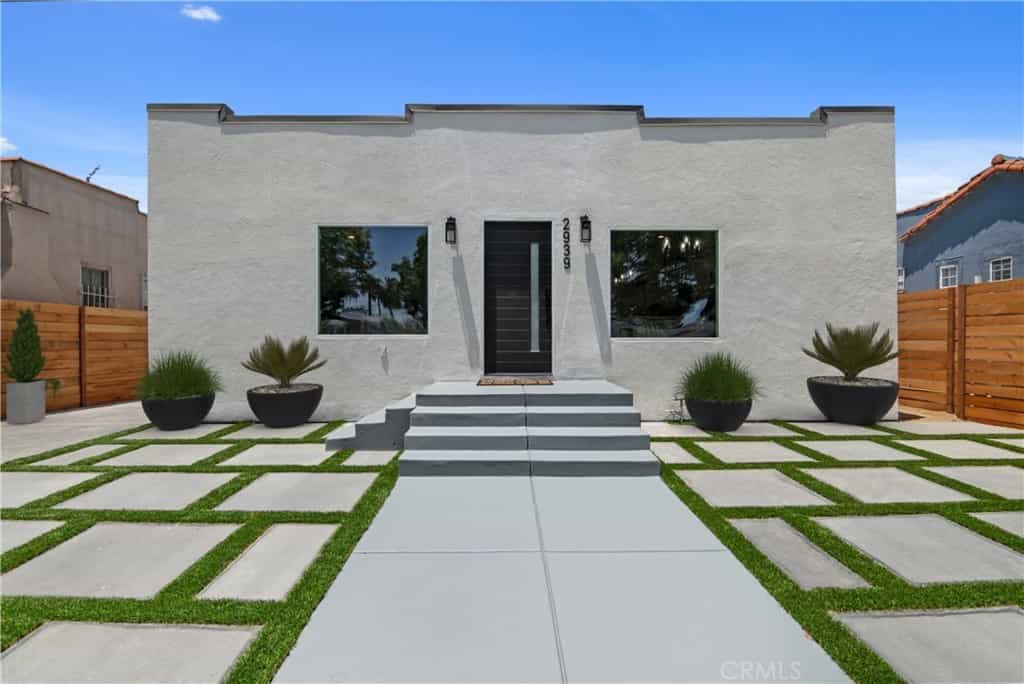 House in Baldwin Hills, California 11012180
