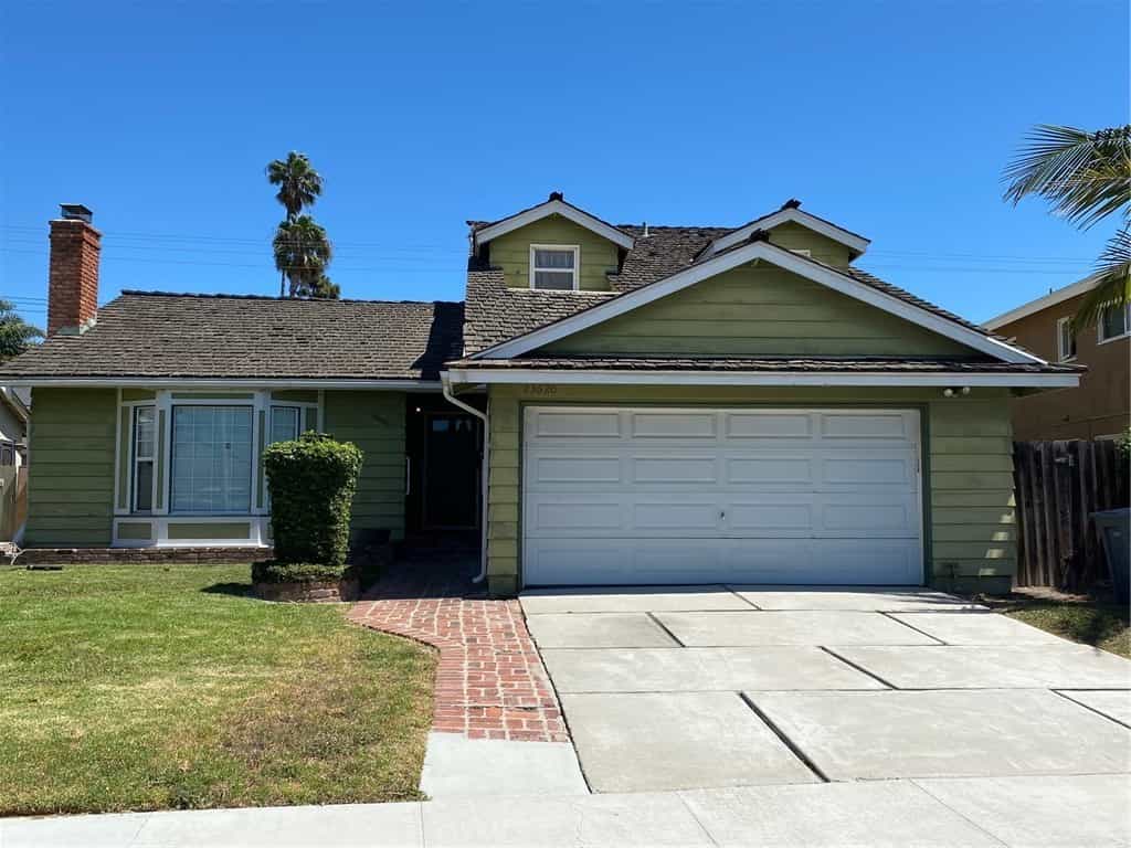 House in Torrance, California 11012200