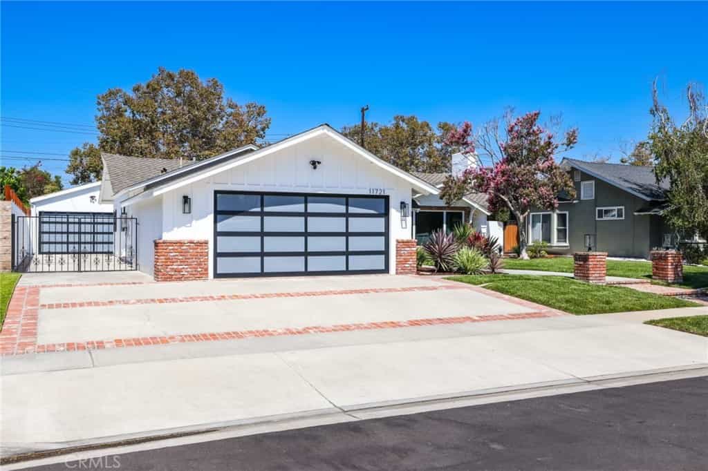 Hus i Los Alamitos, California 11012216