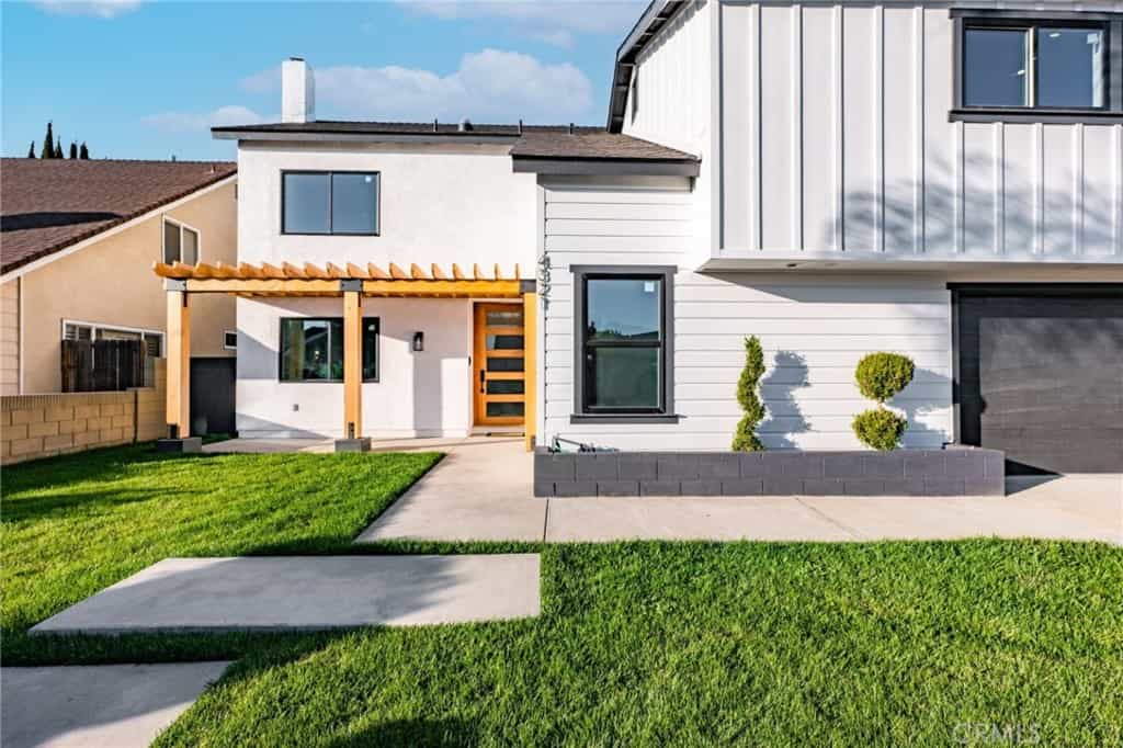 Hus i Cypress, California 11012267
