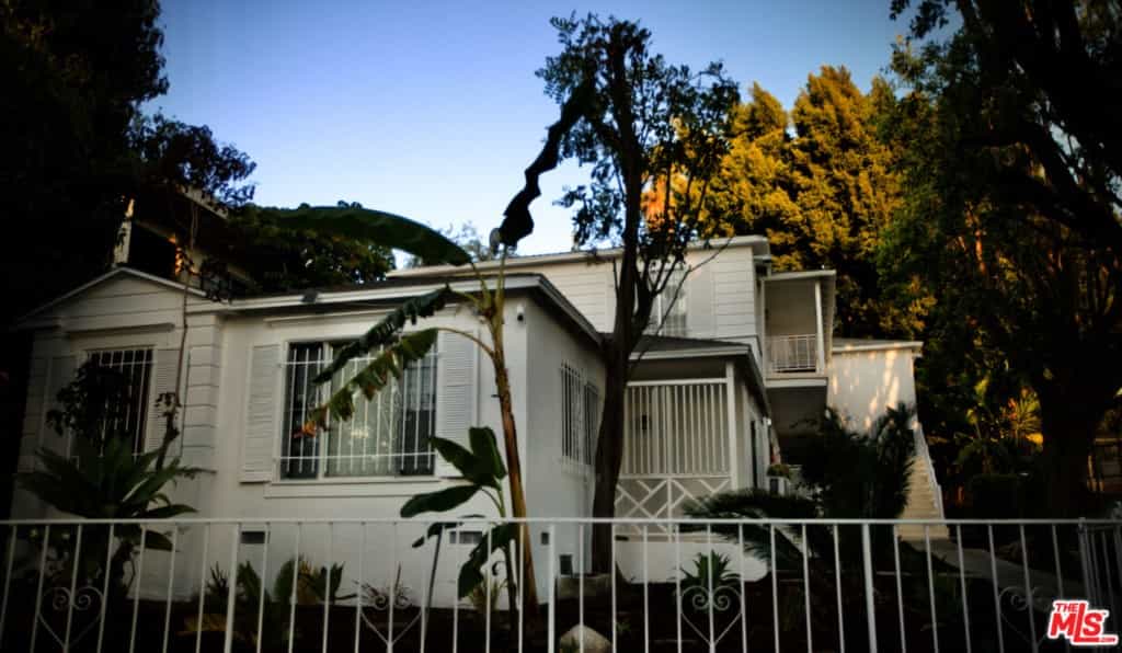 Condominium in Los Angeles, California 11012379