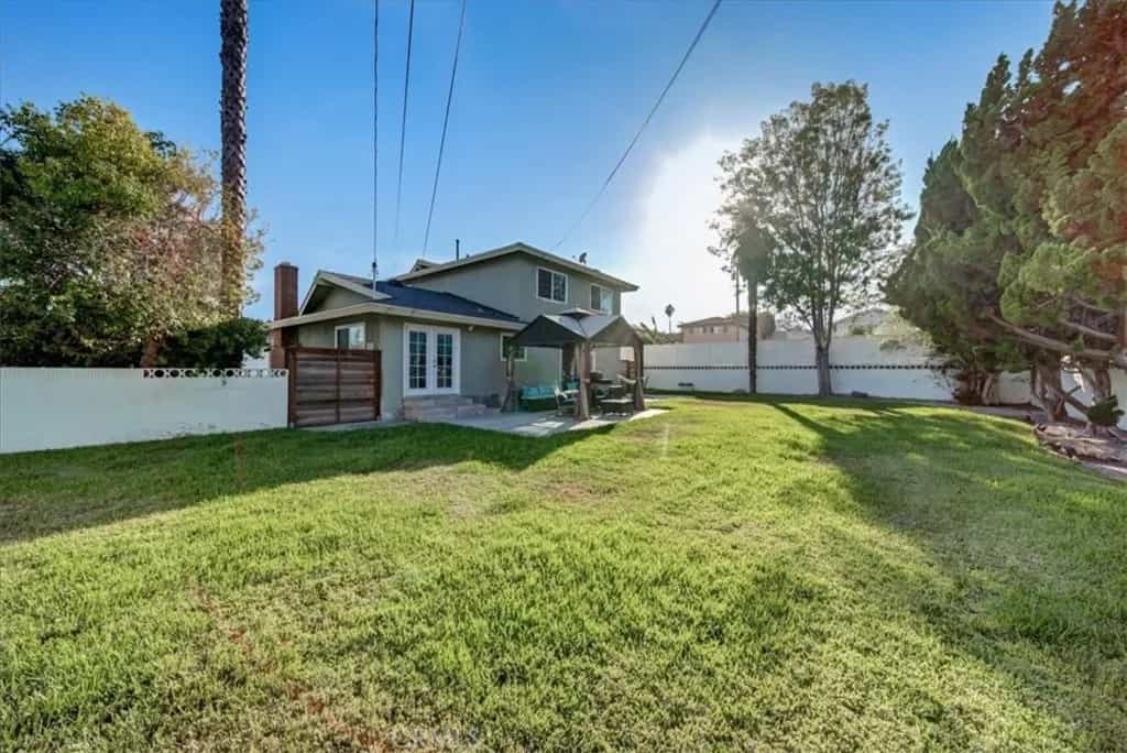 Hus i Lomita, California 11012428