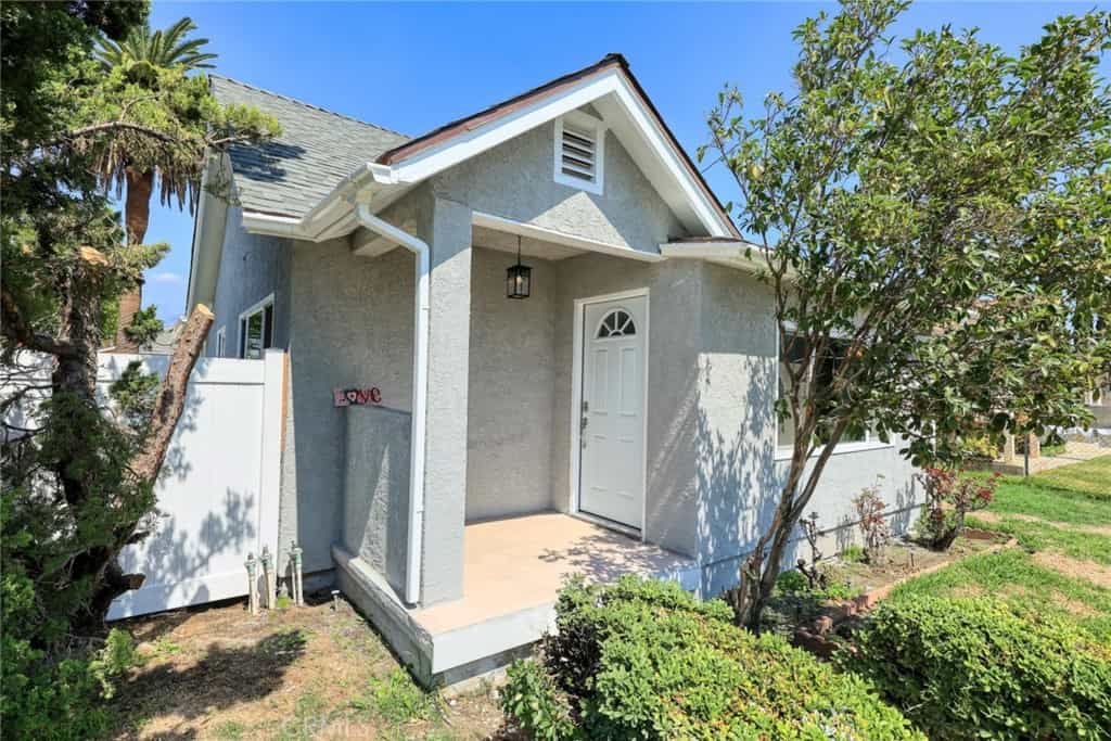 House in San Gabriel, California 11012443