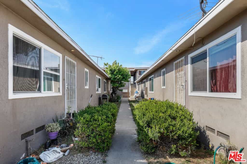 Condominio en Inglewood, California 11012657