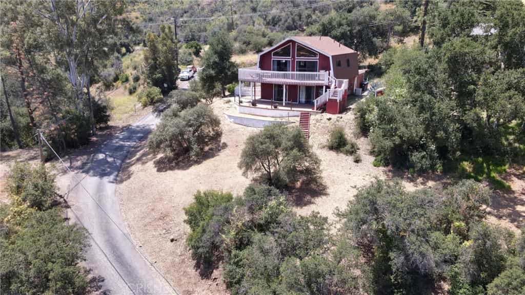 casa no Agoura Hills, California 11012711