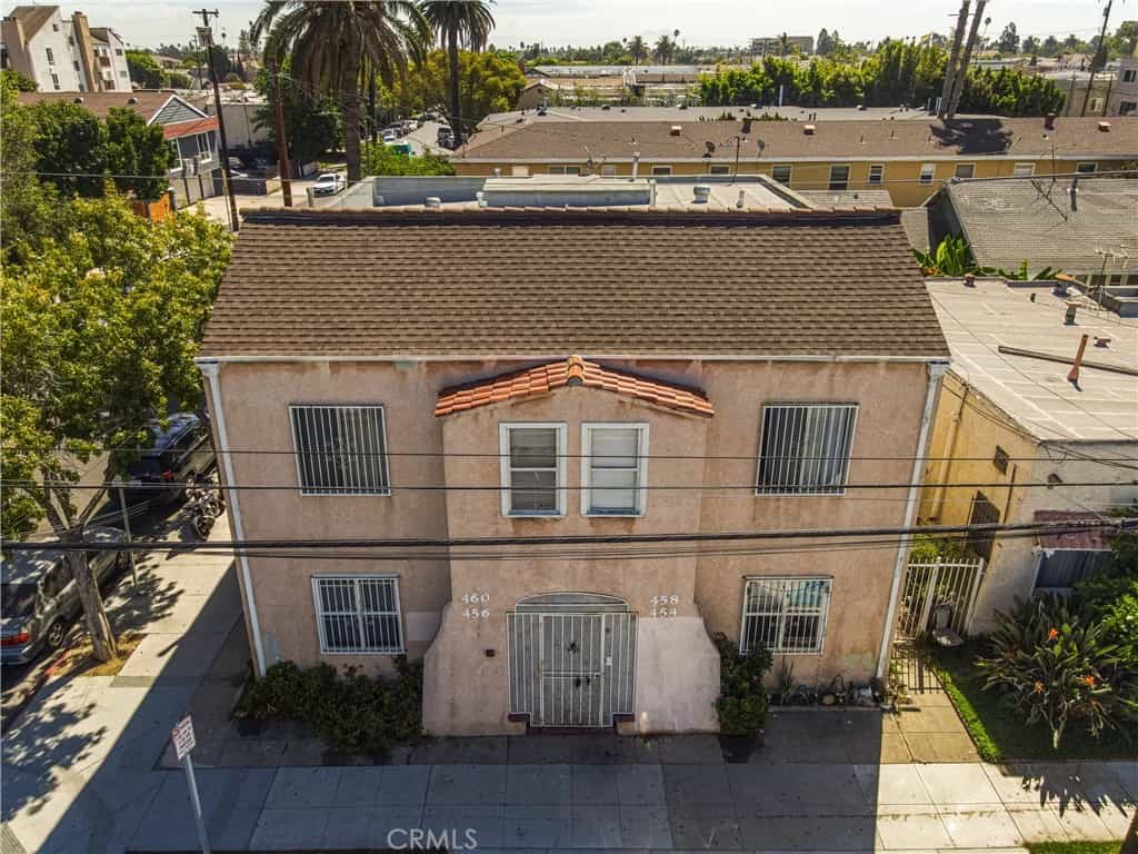 Condominium in Long Beach, California 11012734