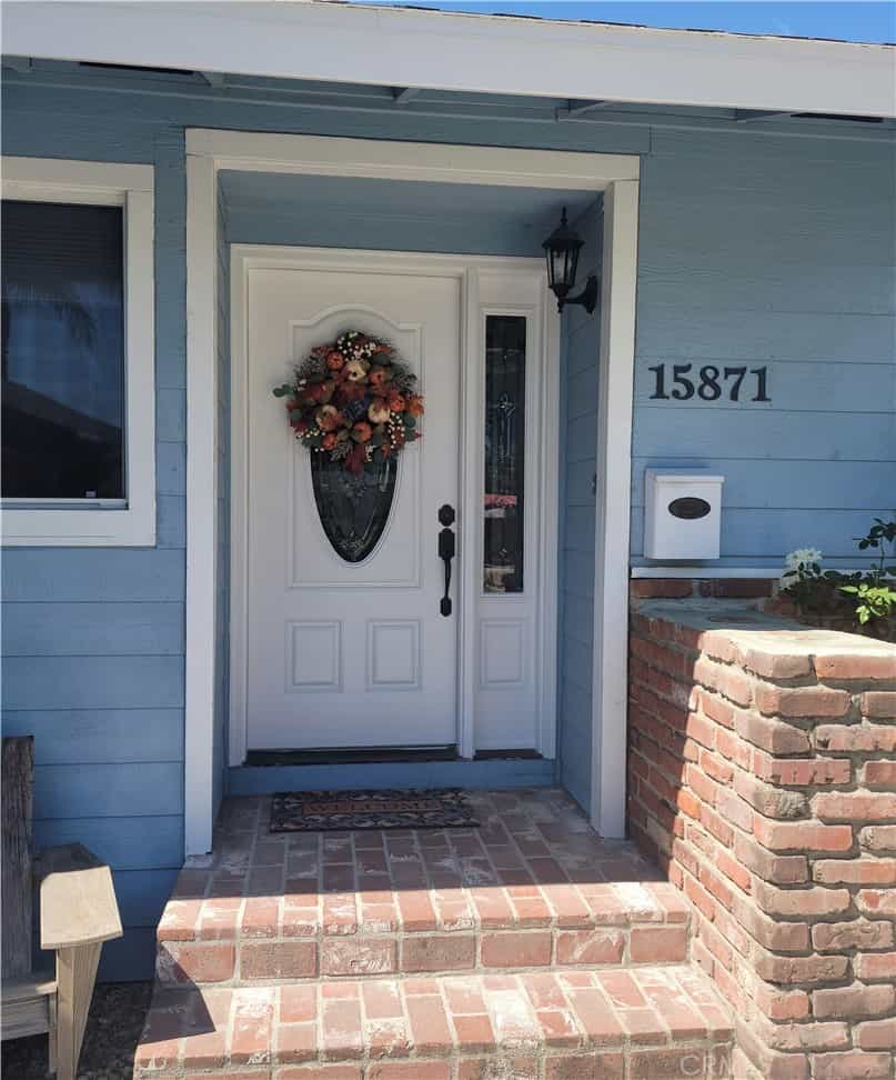 House in Huntington Beach, California 11012741