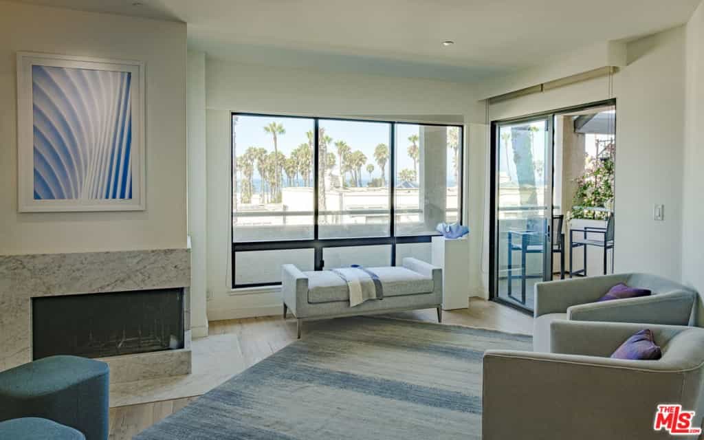 Condominium in Santa Monica, California 11012801