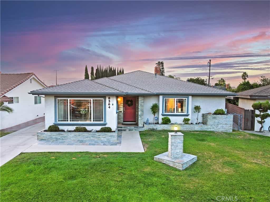 House in Downey, California 11012831