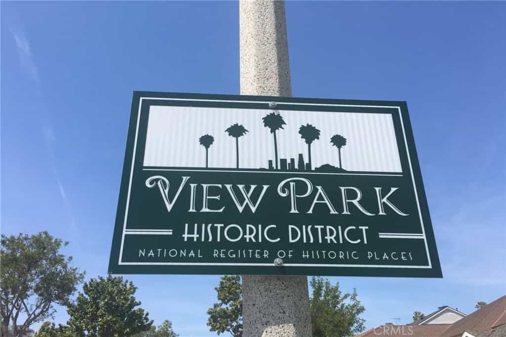 Condominio en Ver Park-Windsor Hills, California 11012849
