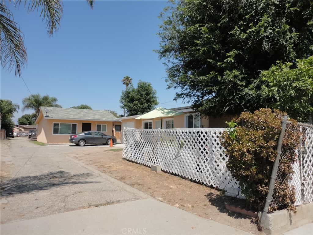 House in El Monte, California 11012868
