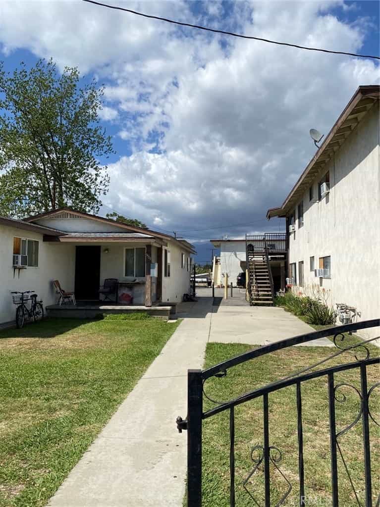 Condominium in El Monte, Californië 11012952