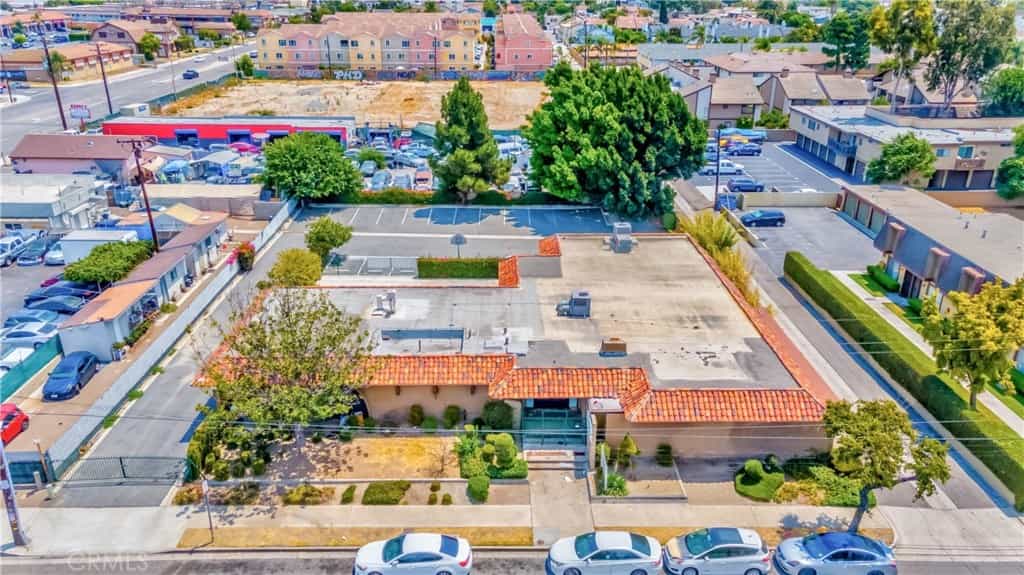 Condominium in Garden Grove, California 11013029