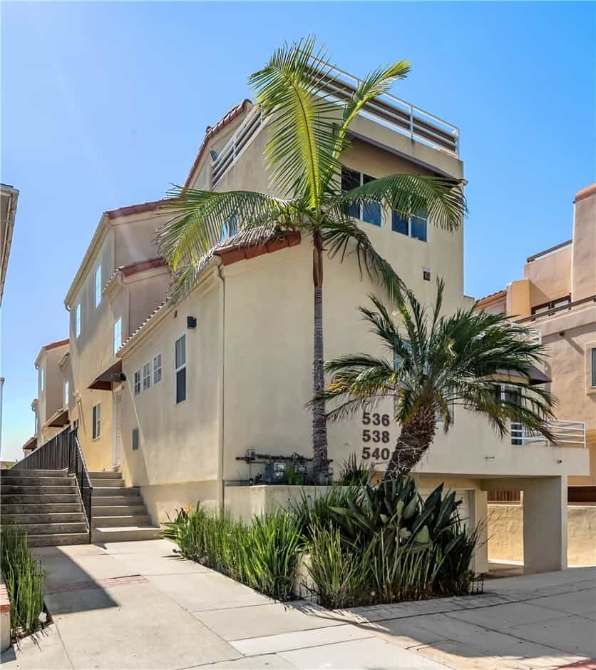 Condominio en Playa Hermosa, California 11013035