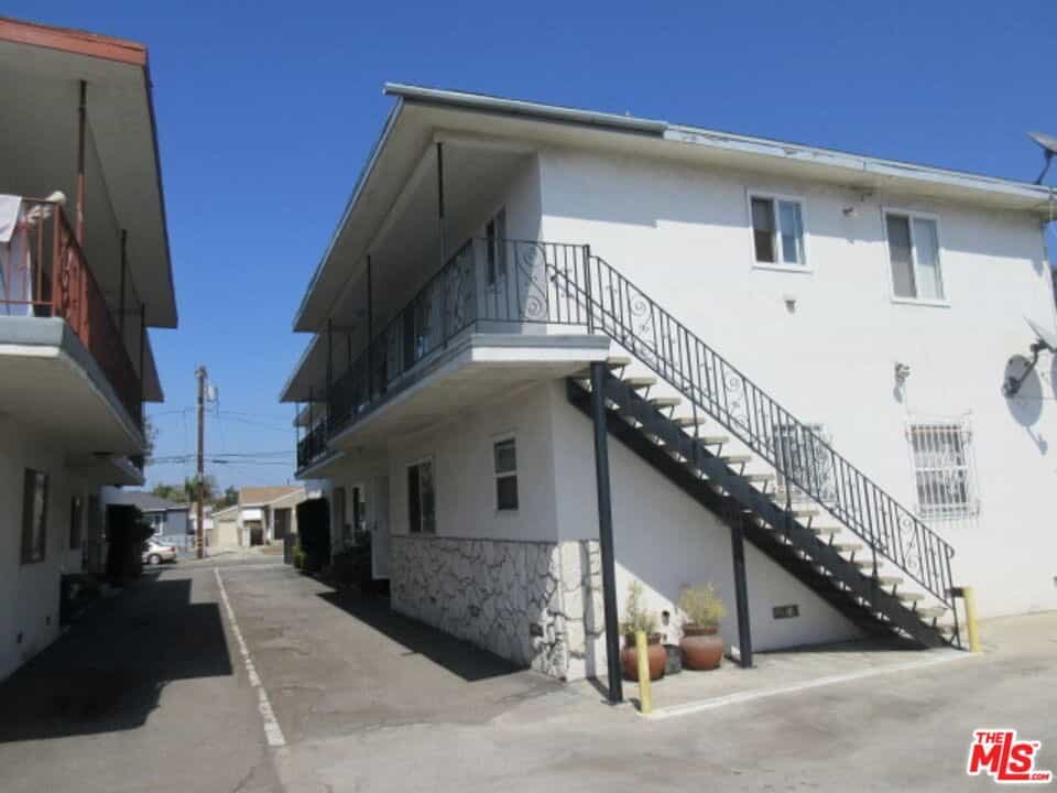 Condominium in Inglewood, California 11013044