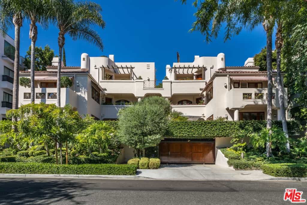 Condominium in West Hollywood, California 11013088