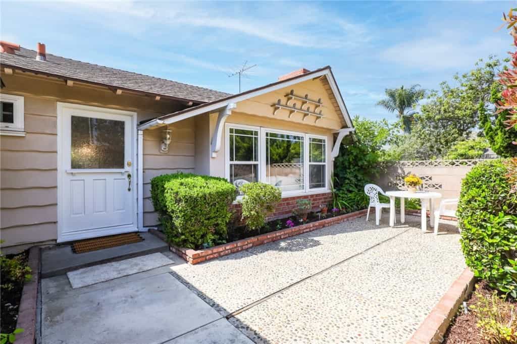 House in Los Alamitos, California 11013172
