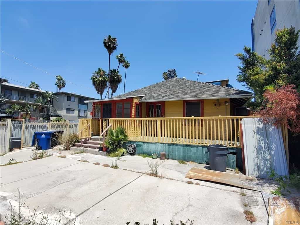 Condominium in Los Angeles, California 11013304