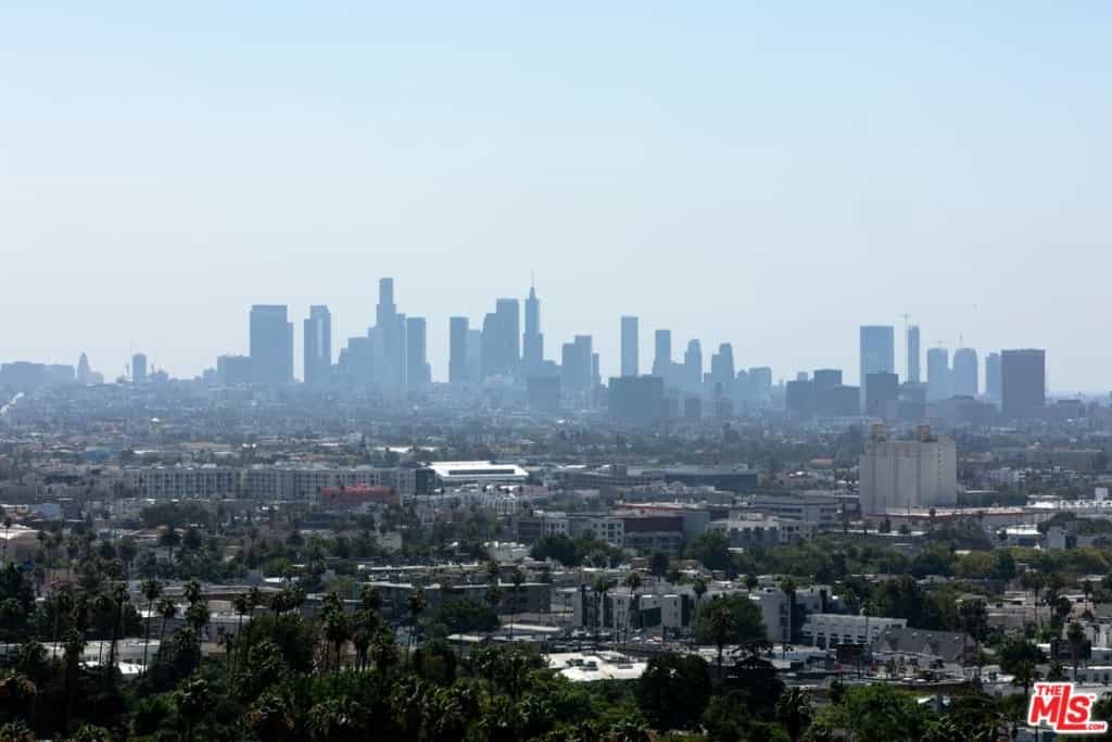 Kondominium dalam Los Angeles, California 11013481