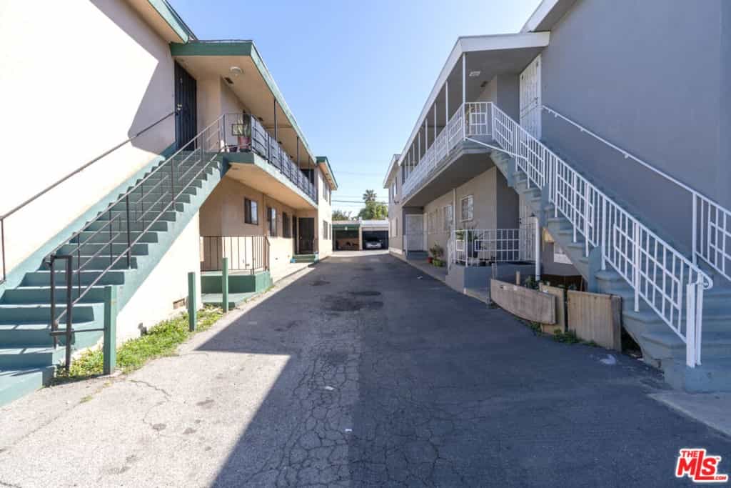 Condominium in Parklabrea, Californië 11013529