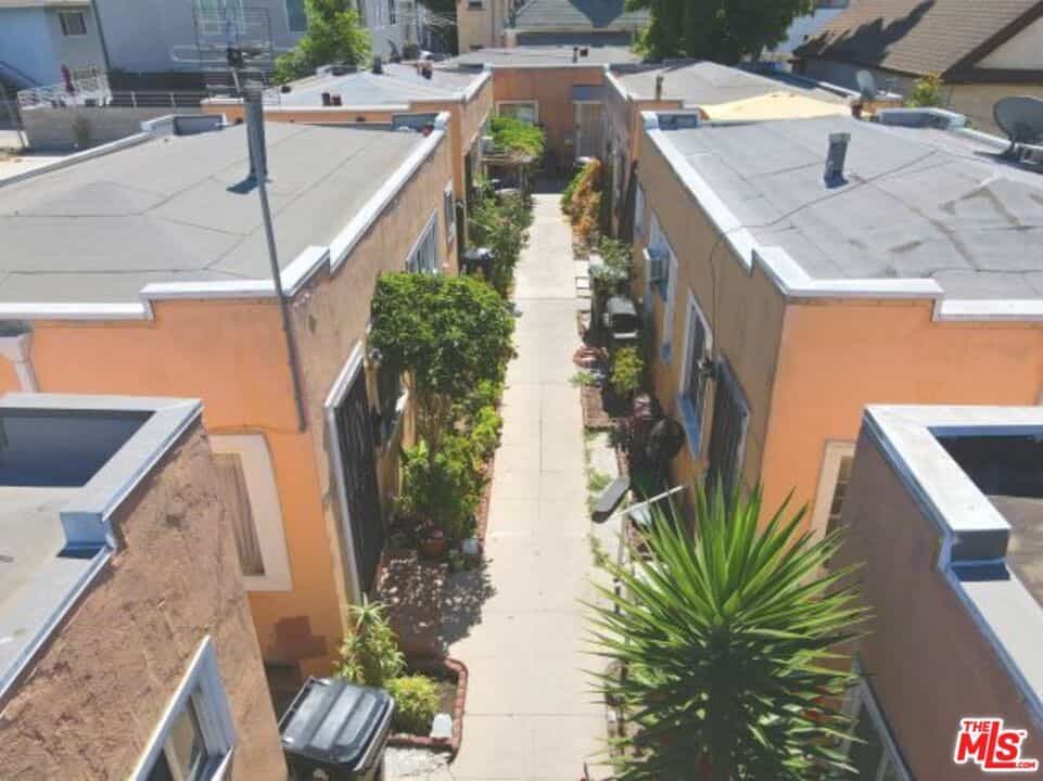 Будинок в Los Angeles, California 11013591