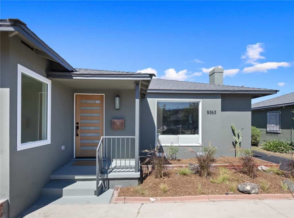 Condominium in Ladera Heights, California 11013862