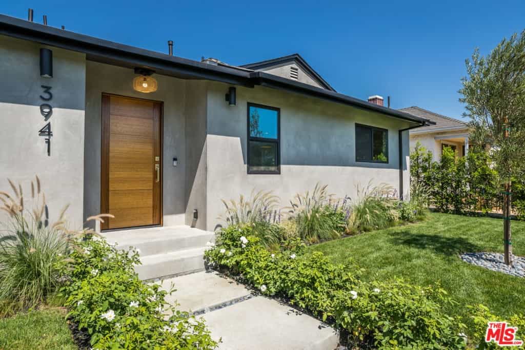 Condominium in Baldwin Hills, California 11013879