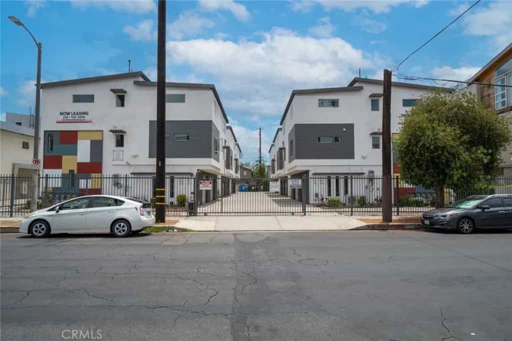 Condominium in Jefferson, California 11013946