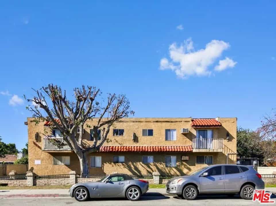 Condominium in El Monte, California 11014108