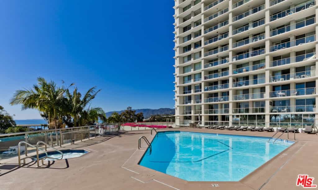 公寓 在 Santa Monica, California 11014143