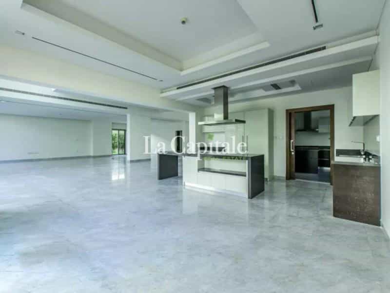 House in Dubai, Dubayy 11014317